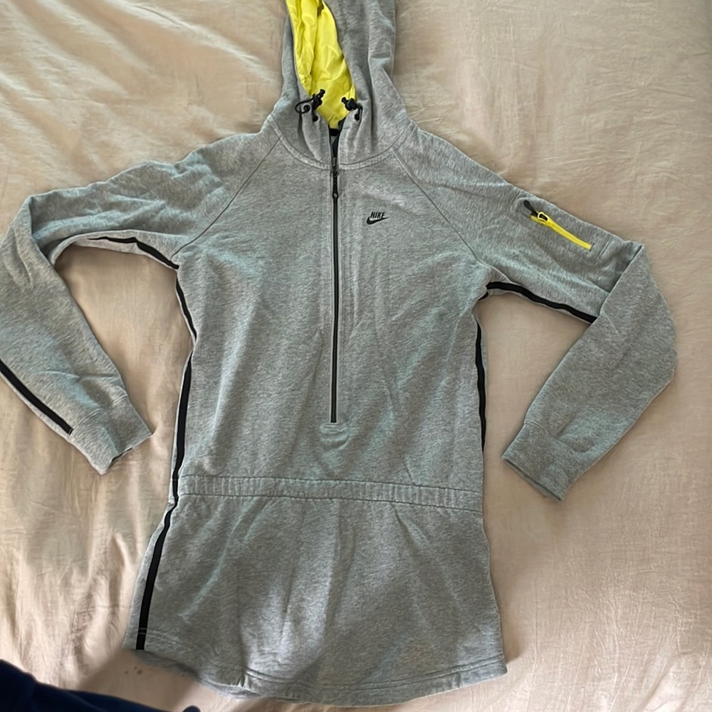 Grey Nike sweatshirt long with hood size small
